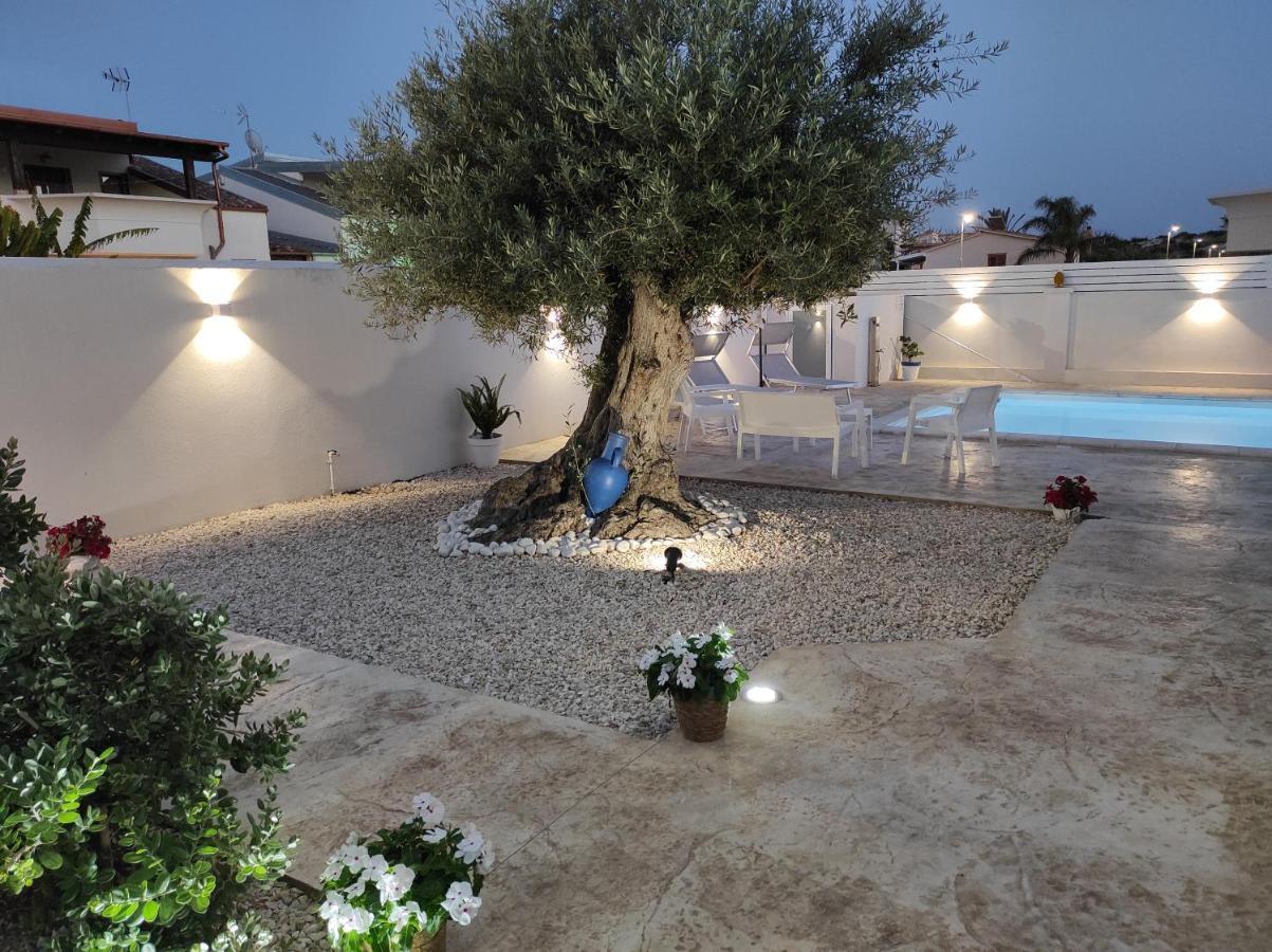 White Wall Luxury Rooms Scala Dei Turchi Realmonte Exterior photo