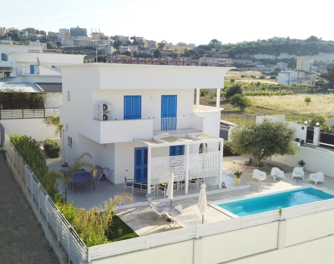 White Wall Luxury Rooms Scala Dei Turchi Realmonte Exterior photo